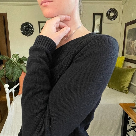 Crown & Ivy Knit Preppy Flounce hem pullover - Picture 6 of 8